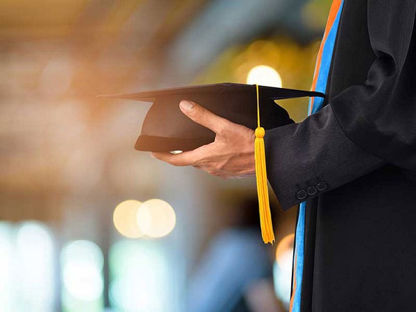 جلسه دفاع پايان نامه: حسين رشيدي كارسالاري، گروه آموزش پرستاري 